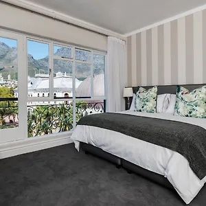 cape-town-hollow-boutique-hotel.hotels-capetown.com/