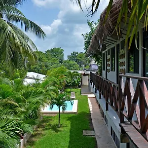 Casa Delia Downtown Inn Bacalar
